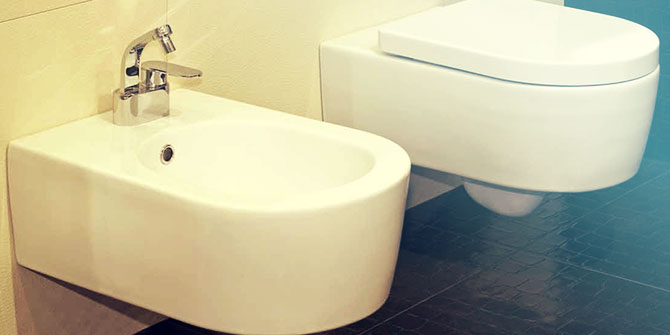 Toilet Commode or Bidet